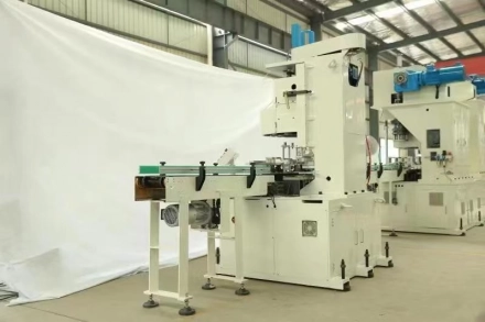 10-25L Auto conical pail production line